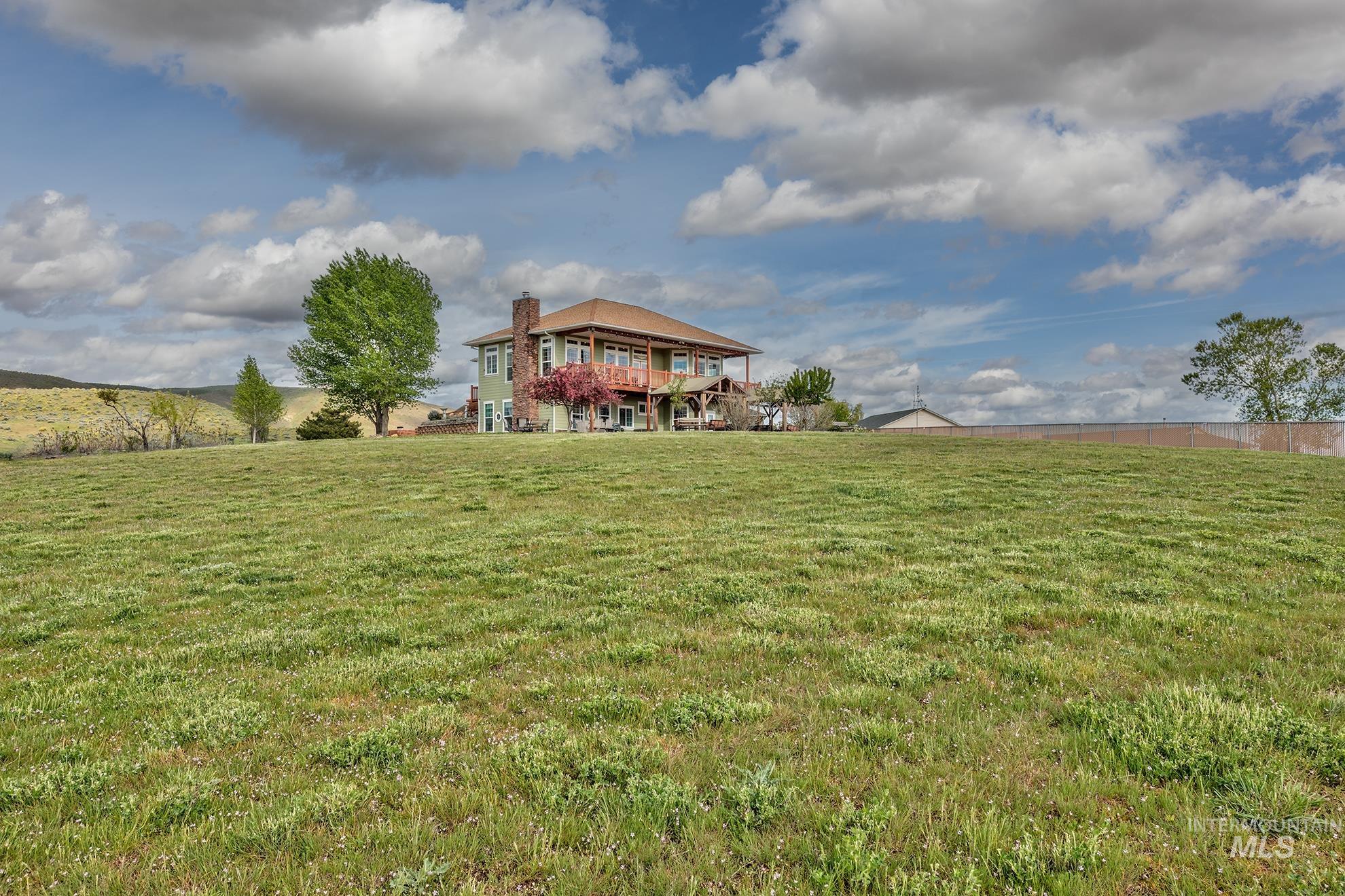 1573 Loafer Lane, Weiser, Idaho 83672, 5 Bedrooms, 4 Bathrooms, Residential For Sale, Price $1,299,000,MLS 98982394