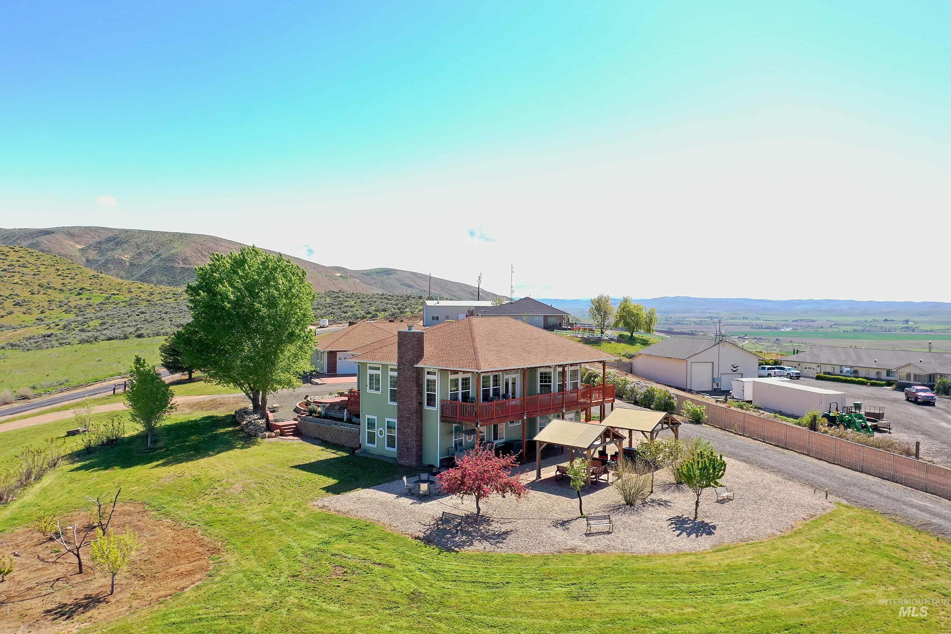 1573 Loafer Lane, Weiser, Idaho 83672, 5 Bedrooms, 4 Bathrooms, Residential For Sale, Price $1,299,000,MLS 98982394