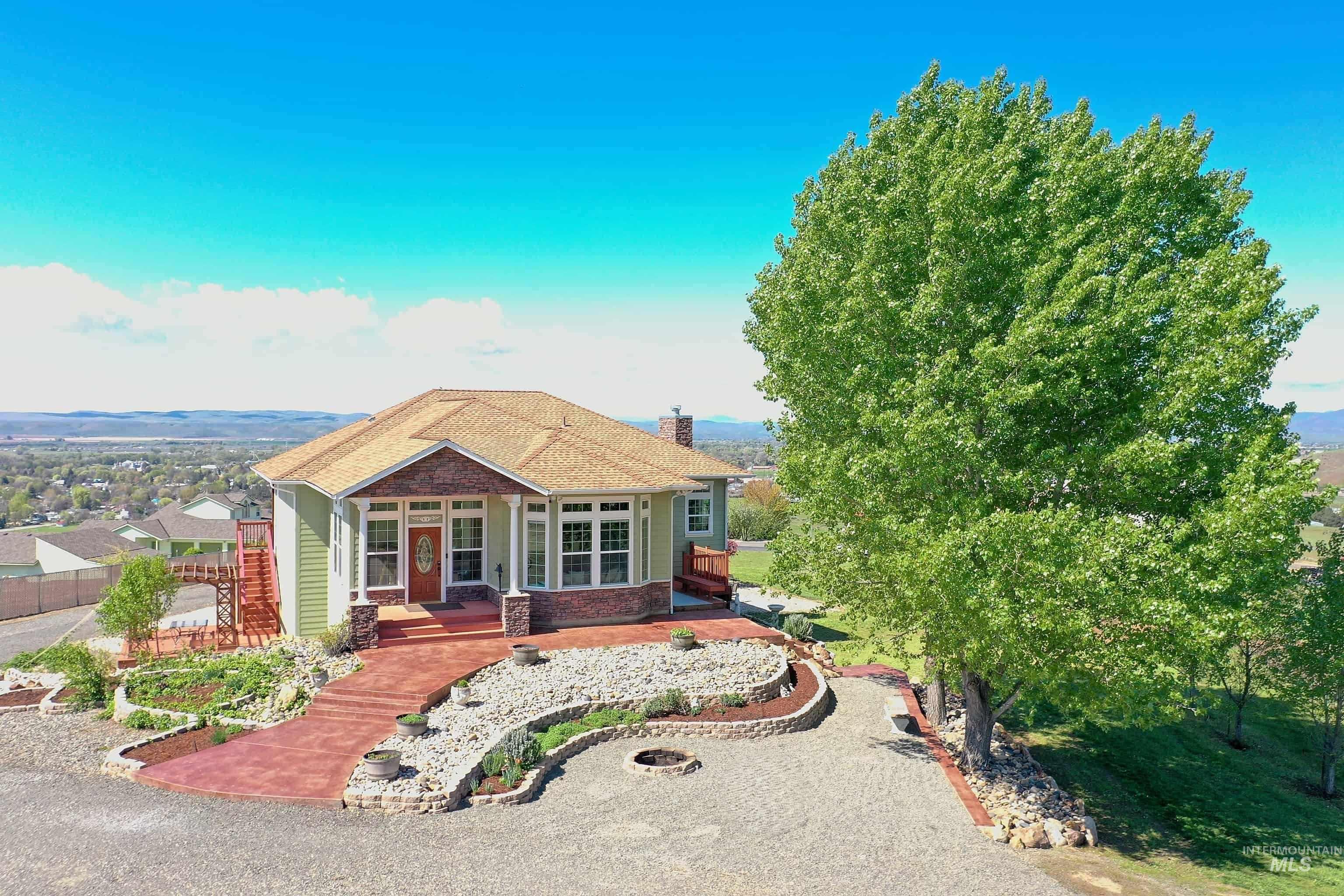 1573 Loafer Lane, Weiser, Idaho 83672, 5 Bedrooms, 4 Bathrooms, Residential For Sale, Price $1,299,000,MLS 98982394