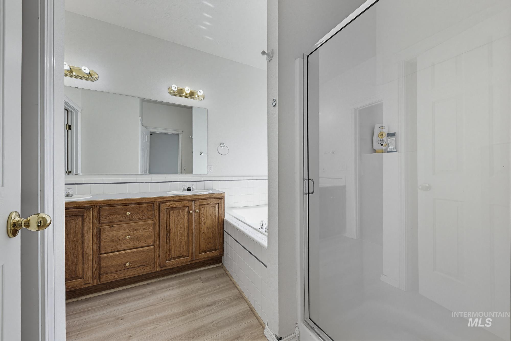 12495 W Avanti Dr, Boise, Idaho 83713, 5 Bedrooms, 3 Bathrooms, Residential For Sale, Price $629,995,MLS 98982395