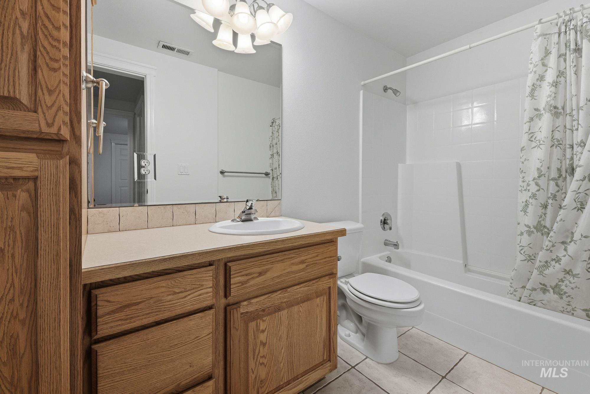 12495 W Avanti Dr, Boise, Idaho 83713, 5 Bedrooms, 3 Bathrooms, Residential For Sale, Price $629,995,MLS 98982395