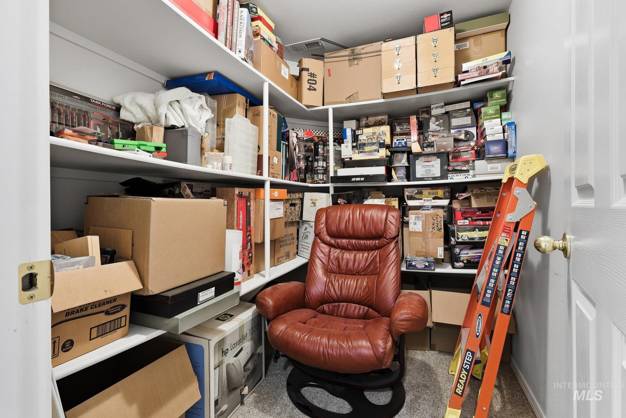 12495 W Avanti Dr, Boise, Idaho 83713, 5 Bedrooms, 3 Bathrooms, Residential For Sale, Price $629,995,MLS 98982395