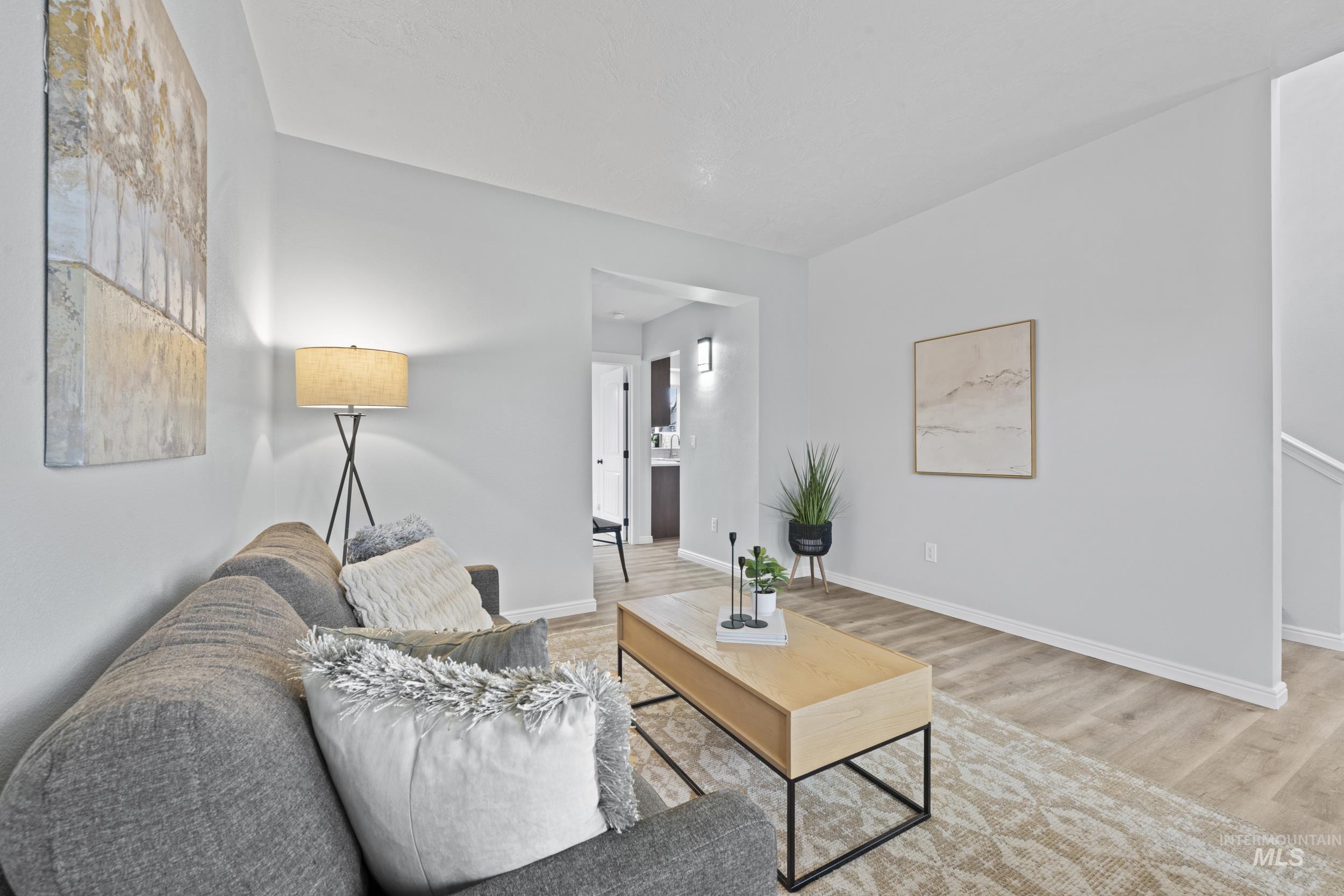 2257 W Pebblestone St, Meridian, Idaho 83646-8229, 4 Bedrooms, 3 Bathrooms, Residential For Sale, Price $587,900,MLS 98982396