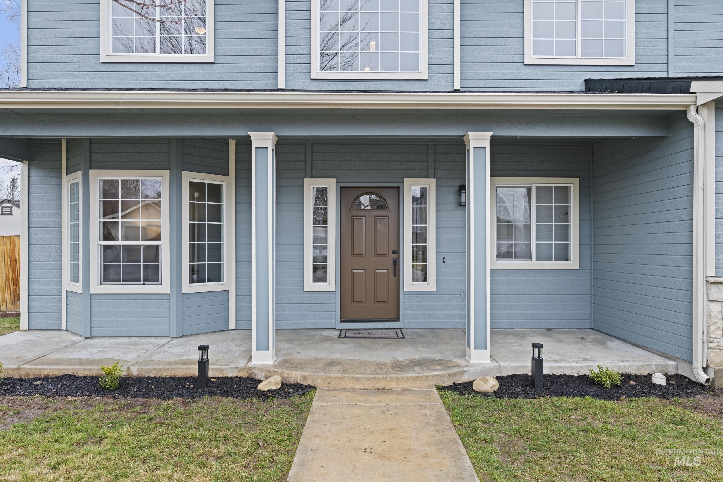 2257 W Pebblestone St, Meridian, Idaho 83646-8229, 4 Bedrooms, 3 Bathrooms, Residential For Sale, Price $587,900,MLS 98982396