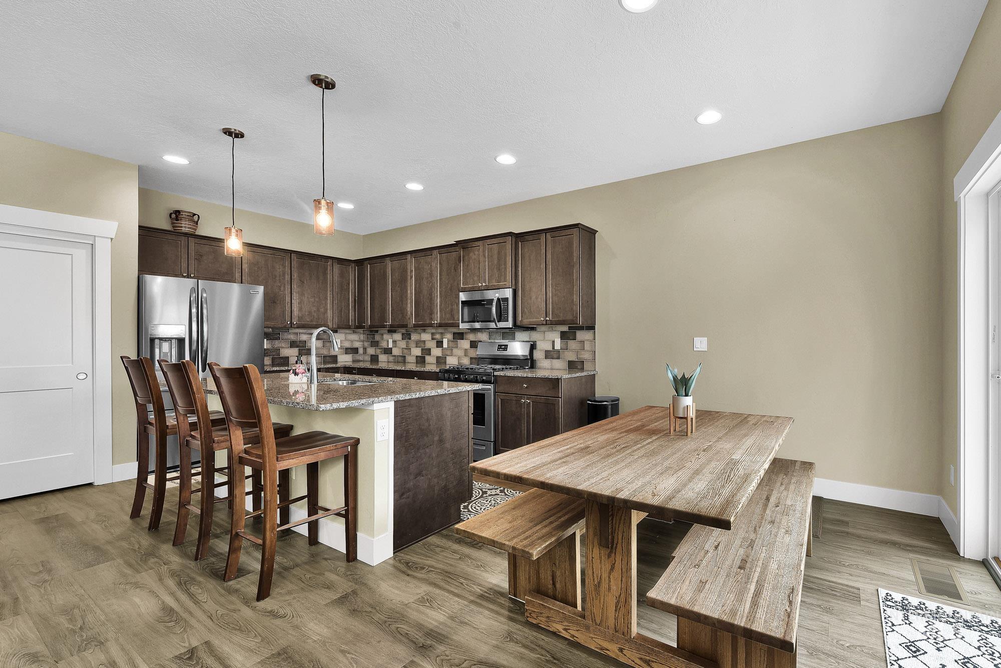 102 Thunder Mountain Ct, Homedale, Idaho 83628, 3 Bedrooms, 2 Bathrooms, Residential For Sale, Price $475,000,MLS 98982397