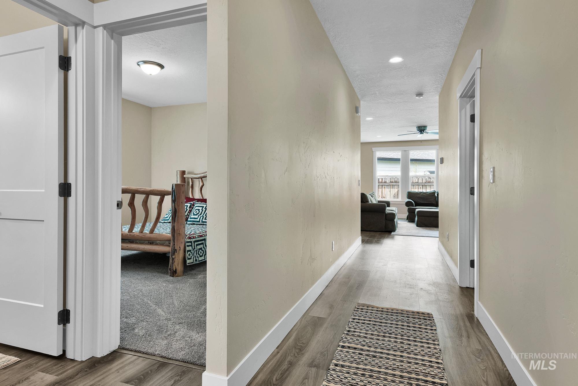 102 Thunder Mountain Ct, Homedale, Idaho 83628, 3 Bedrooms, 2 Bathrooms, Residential For Sale, Price $475,000,MLS 98982397