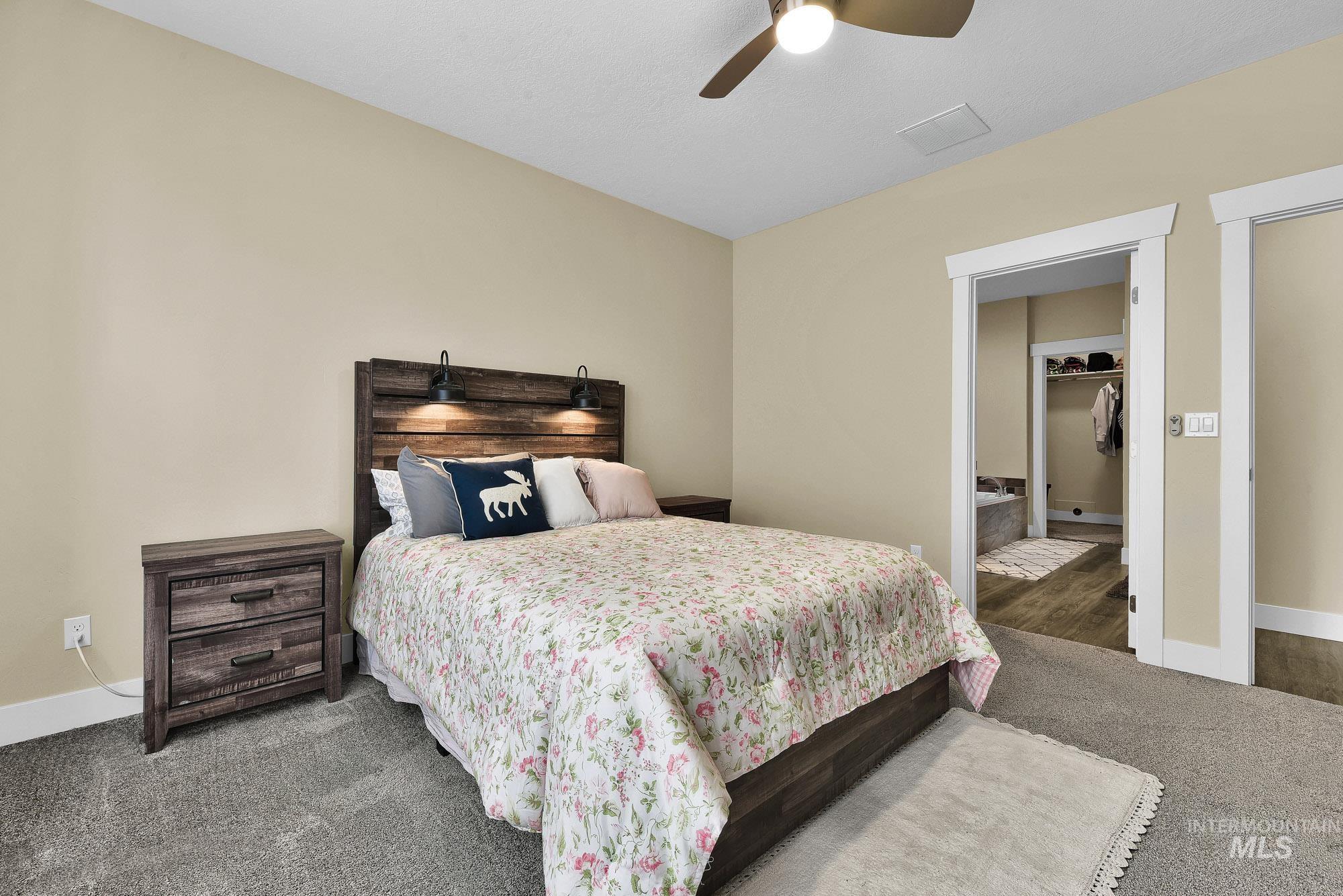 102 Thunder Mountain Ct, Homedale, Idaho 83628, 3 Bedrooms, 2 Bathrooms, Residential For Sale, Price $475,000,MLS 98982397