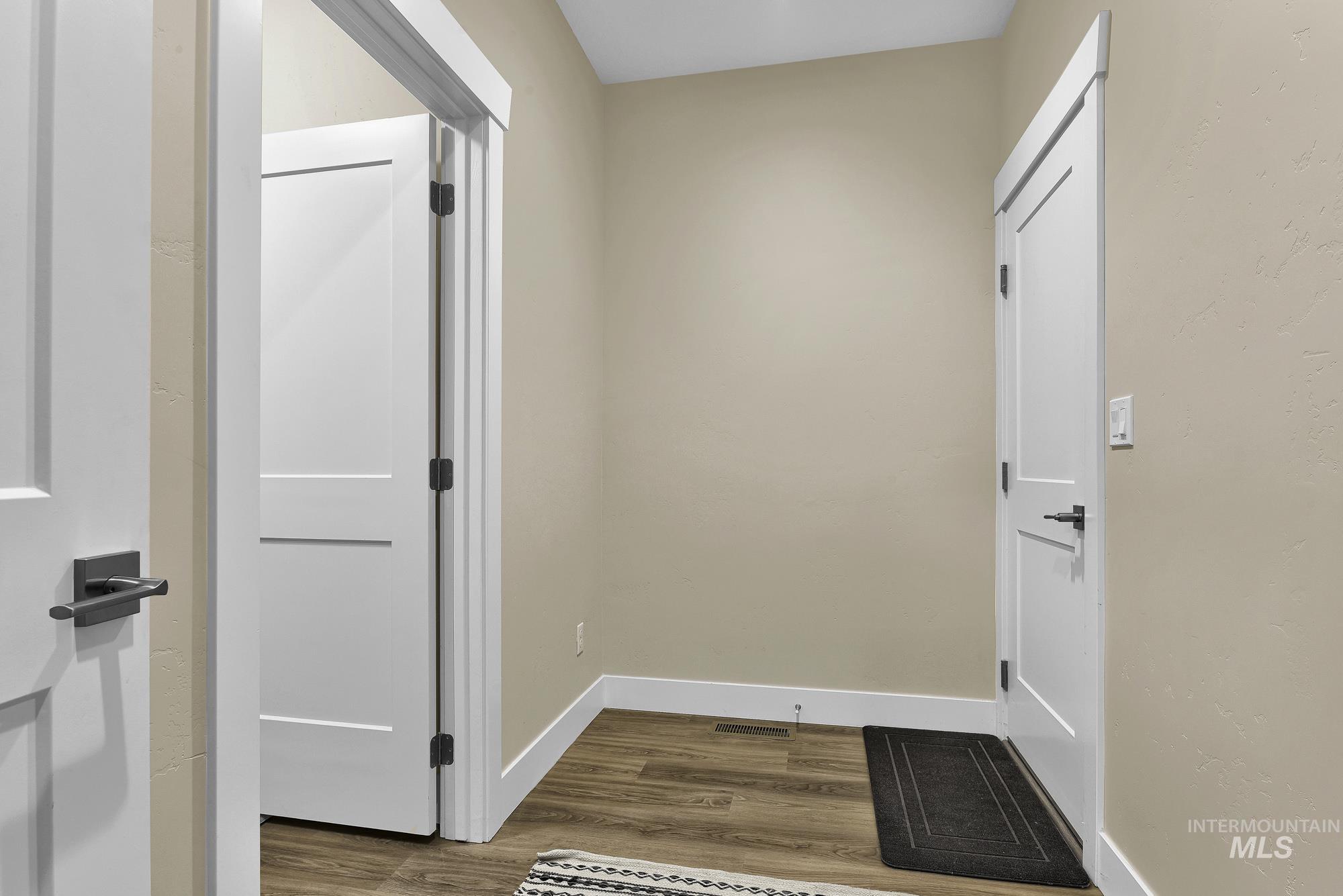 102 Thunder Mountain Ct, Homedale, Idaho 83628, 3 Bedrooms, 2 Bathrooms, Residential For Sale, Price $475,000,MLS 98982397