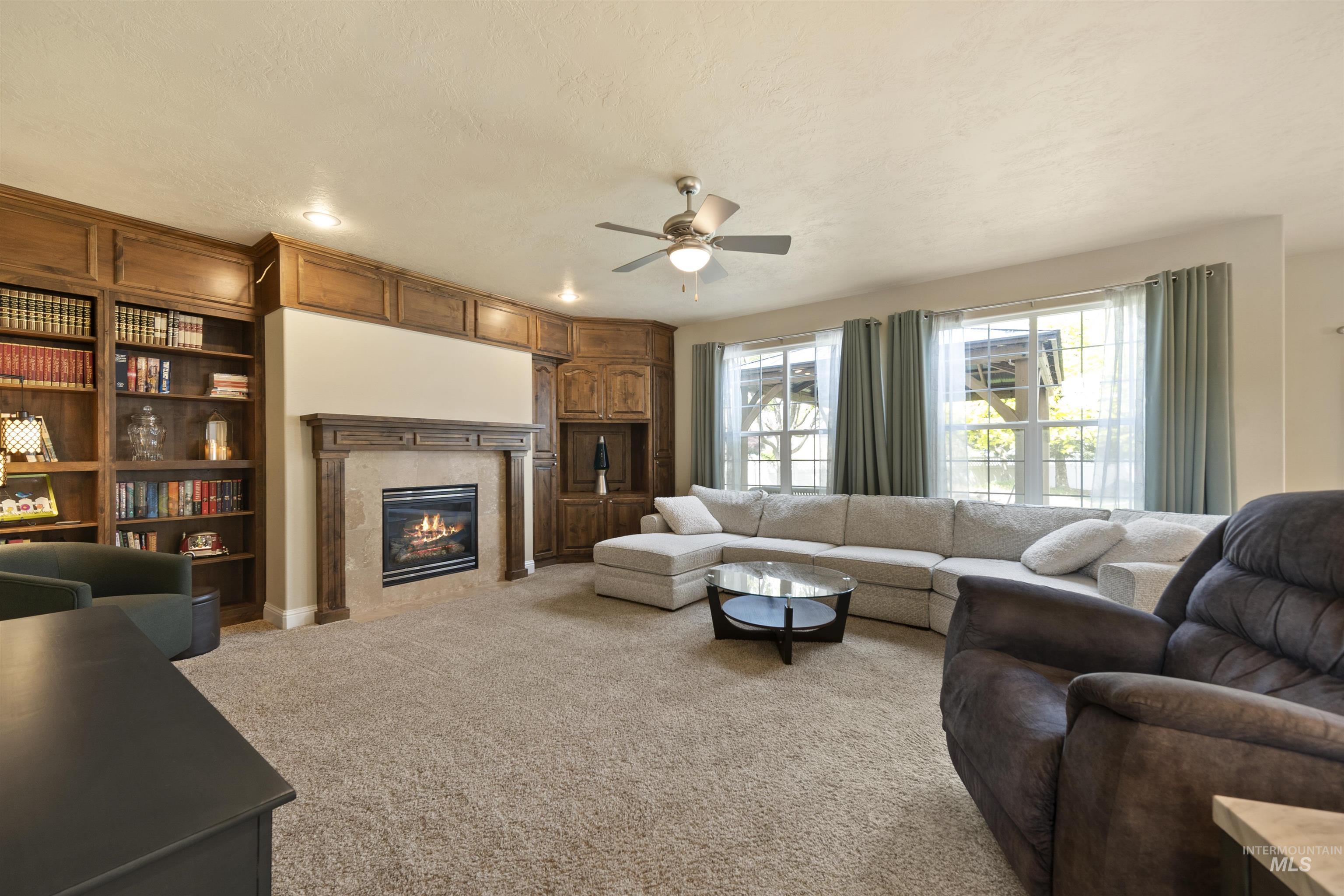2698 W Torana Dr, Meridian, Idaho 83646, 4 Bedrooms, 3.5 Bathrooms, Residential For Sale, Price $925,000,MLS 98982398