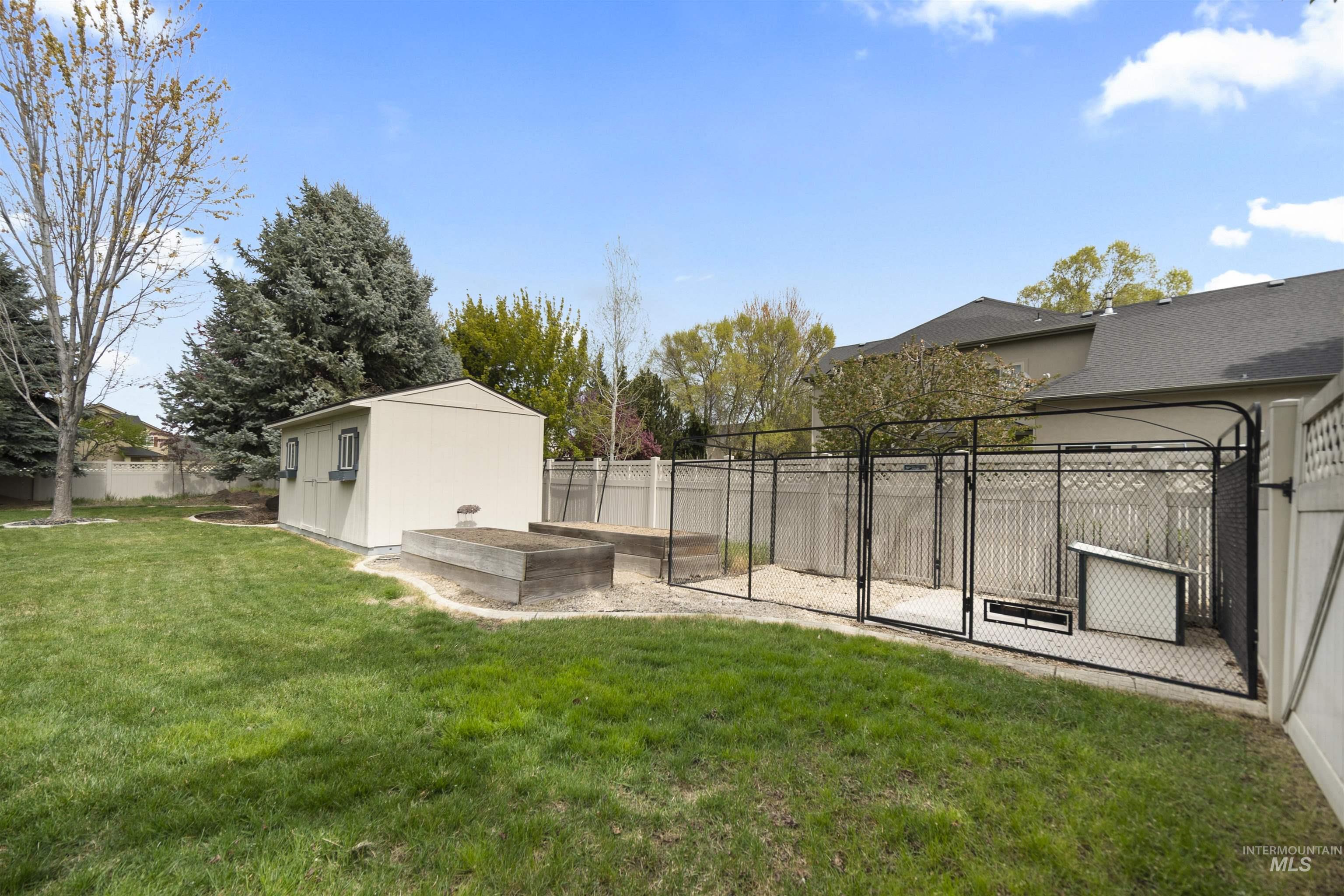2698 W Torana Dr, Meridian, Idaho 83646, 4 Bedrooms, 3.5 Bathrooms, Residential For Sale, Price $925,000,MLS 98982398