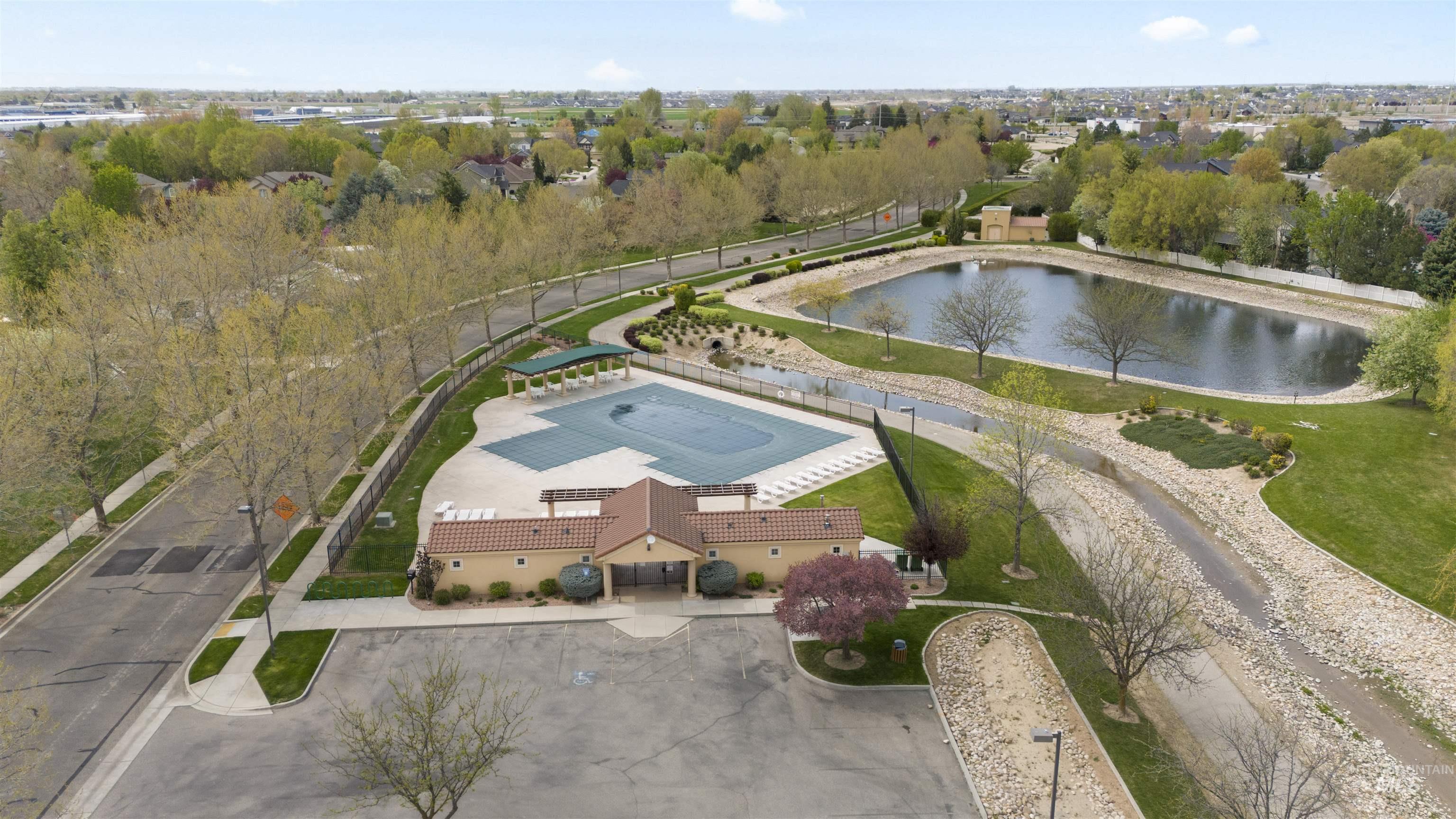 2698 W Torana Dr, Meridian, Idaho 83646, 4 Bedrooms, 3.5 Bathrooms, Residential For Sale, Price $925,000,MLS 98982398