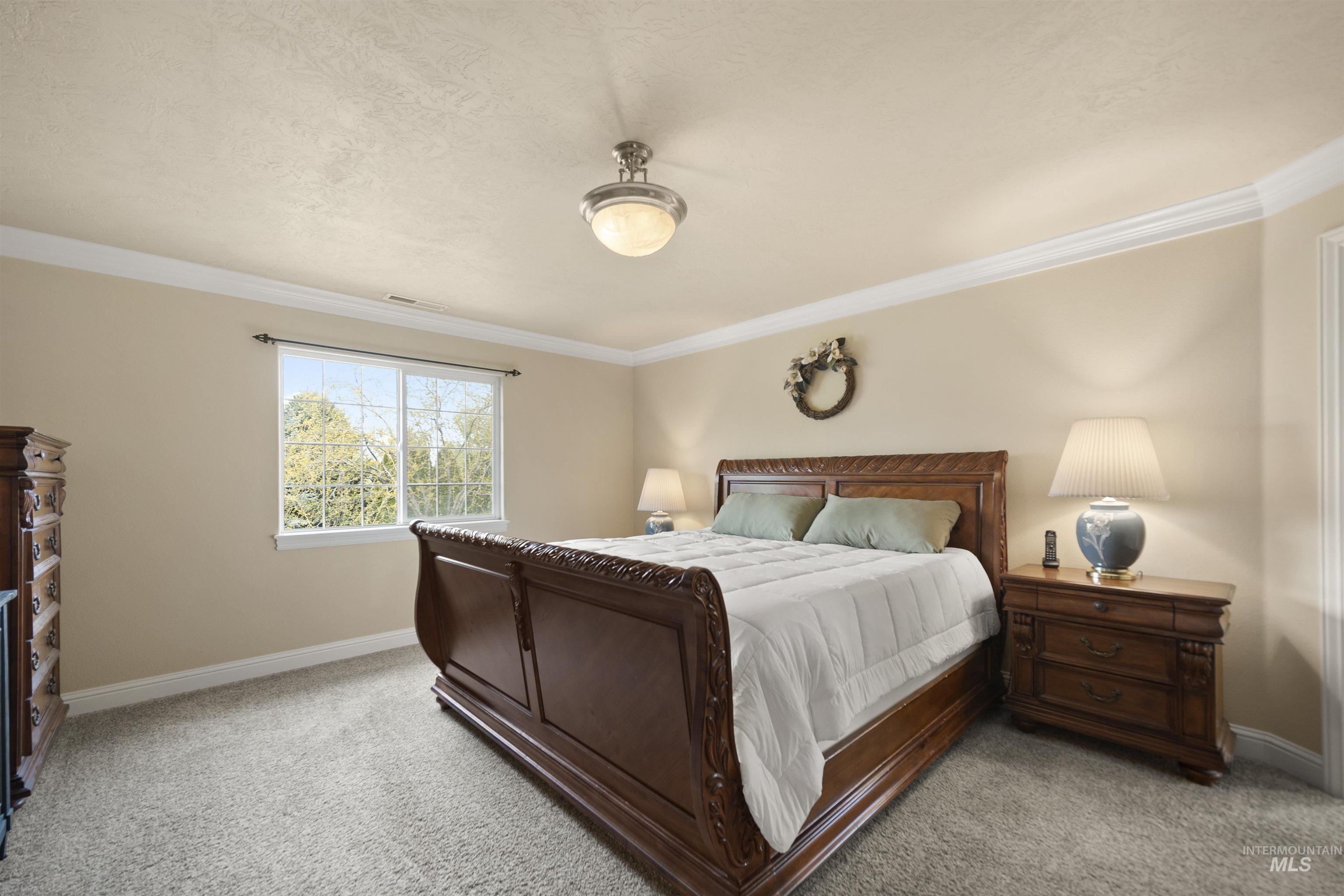 2698 W Torana Dr, Meridian, Idaho 83646, 4 Bedrooms, 3.5 Bathrooms, Residential For Sale, Price $925,000,MLS 98982398