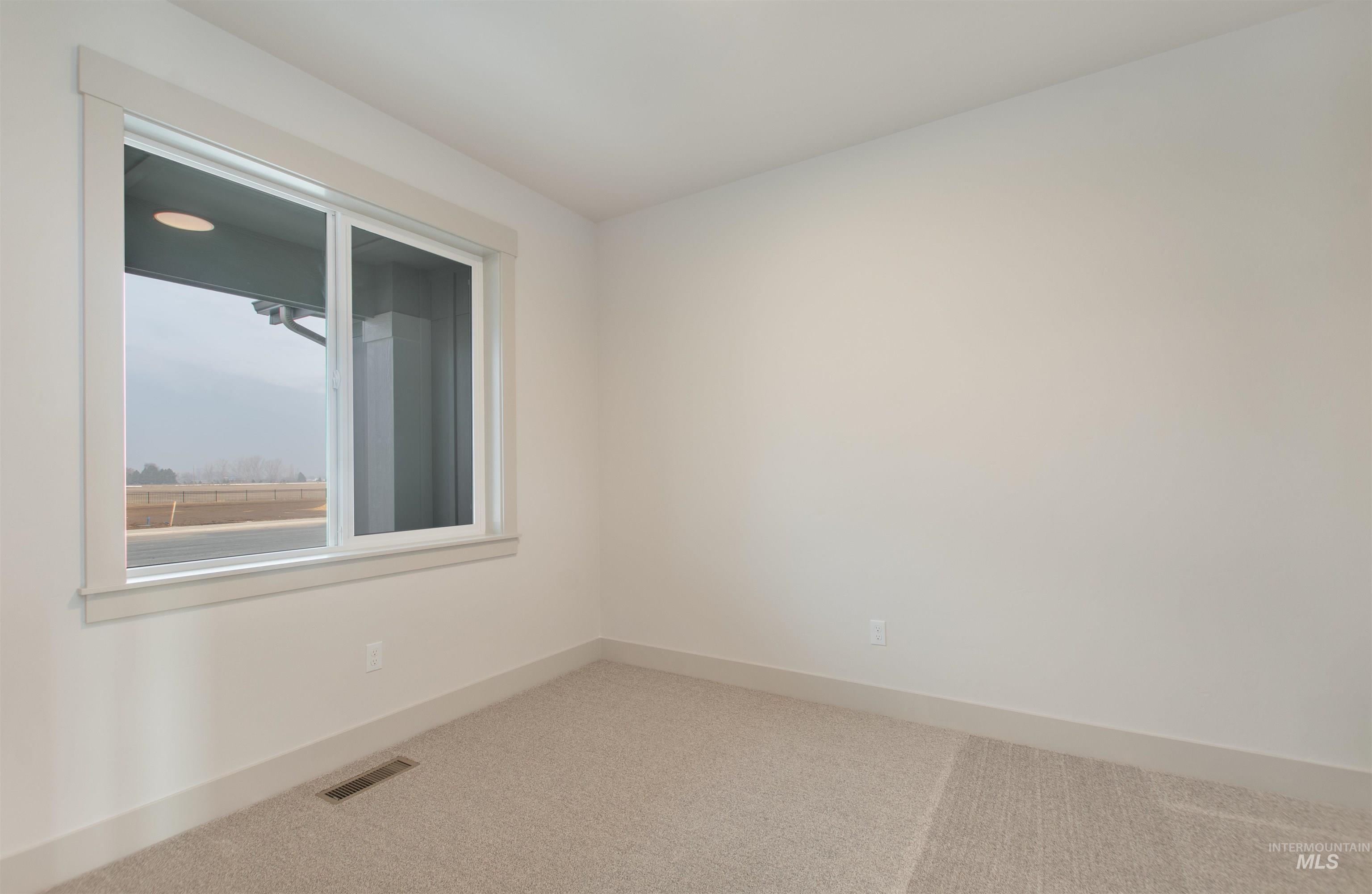 607 Grand Harvest Avenue, New Plymouth, Idaho 83655, 4 Bedrooms, 2.5 Bathrooms, Residential For Sale, Price $474,000,MLS 98982404