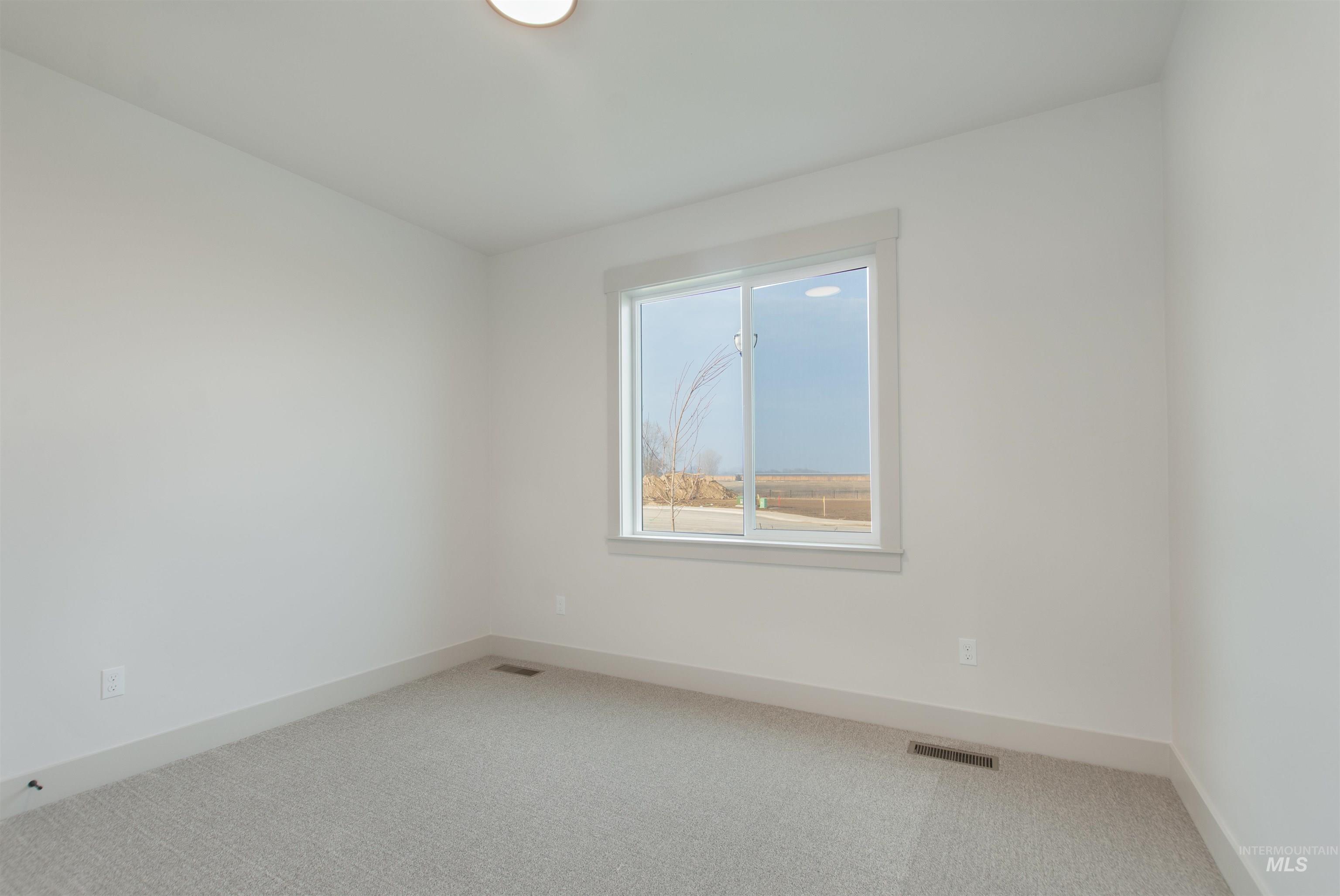 607 Grand Harvest Avenue, New Plymouth, Idaho 83655, 4 Bedrooms, 2.5 Bathrooms, Residential For Sale, Price $474,000,MLS 98982404