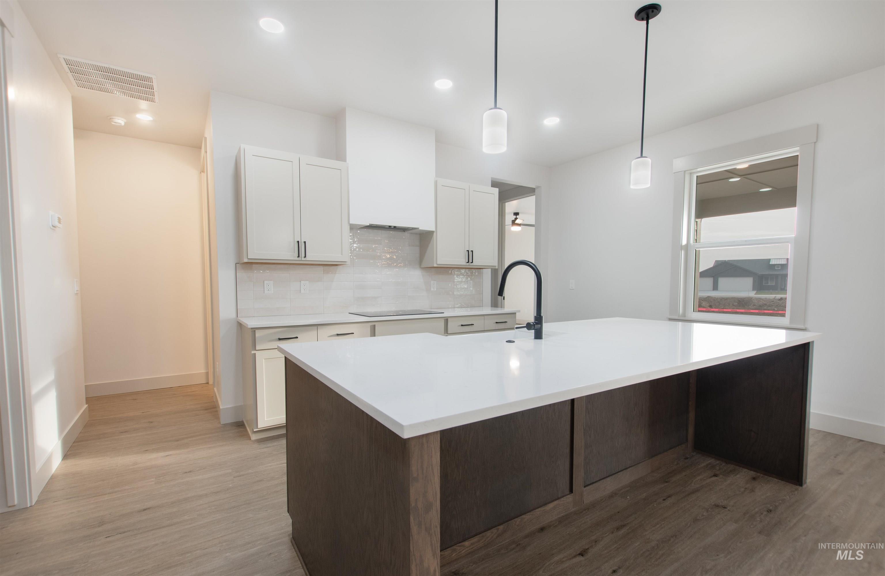 607 Grand Harvest Avenue, New Plymouth, Idaho 83655, 4 Bedrooms, 2.5 Bathrooms, Residential For Sale, Price $474,000,MLS 98982404