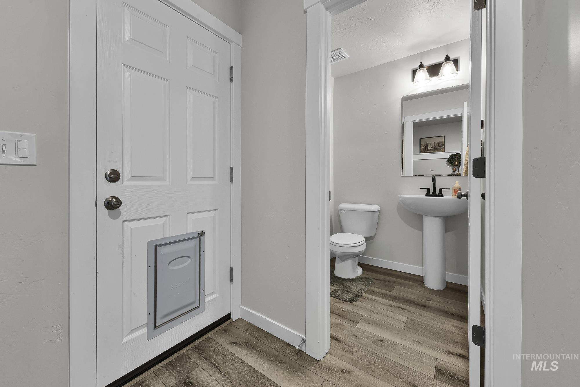 13588 S Woodwind Ave, Nampa, Idaho 83651, 5 Bedrooms, 2.5 Bathrooms, Residential For Sale, Price $525,000,MLS 98982405