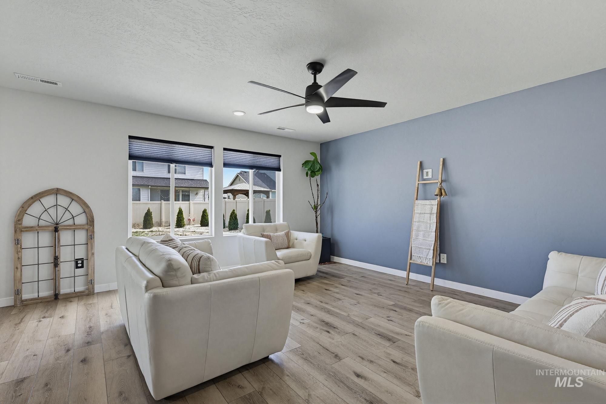 13588 S Woodwind Ave, Nampa, Idaho 83651, 5 Bedrooms, 2.5 Bathrooms, Residential For Sale, Price $525,000,MLS 98982405