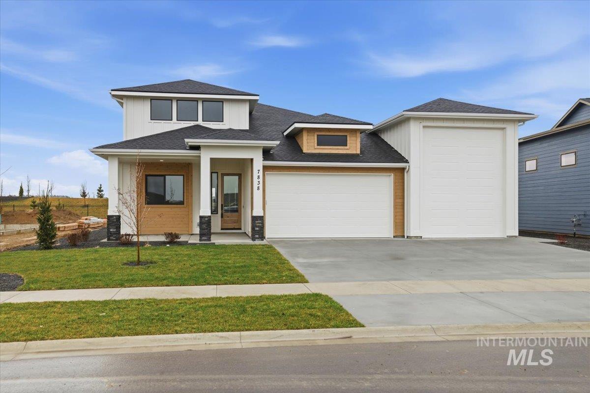 7838 W Flathead Lake St, Eagle, Idaho 83616, 3 Bedrooms, 3 Bathrooms, Residential For Sale, Price $859,500,MLS 98982407