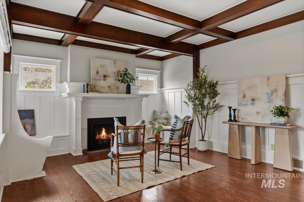 1420 Maple Avenue, Twin Falls, Idaho 83301, 3 Bedrooms, 2 Bathrooms, Residential For Sale, Price $329,900, 98982408