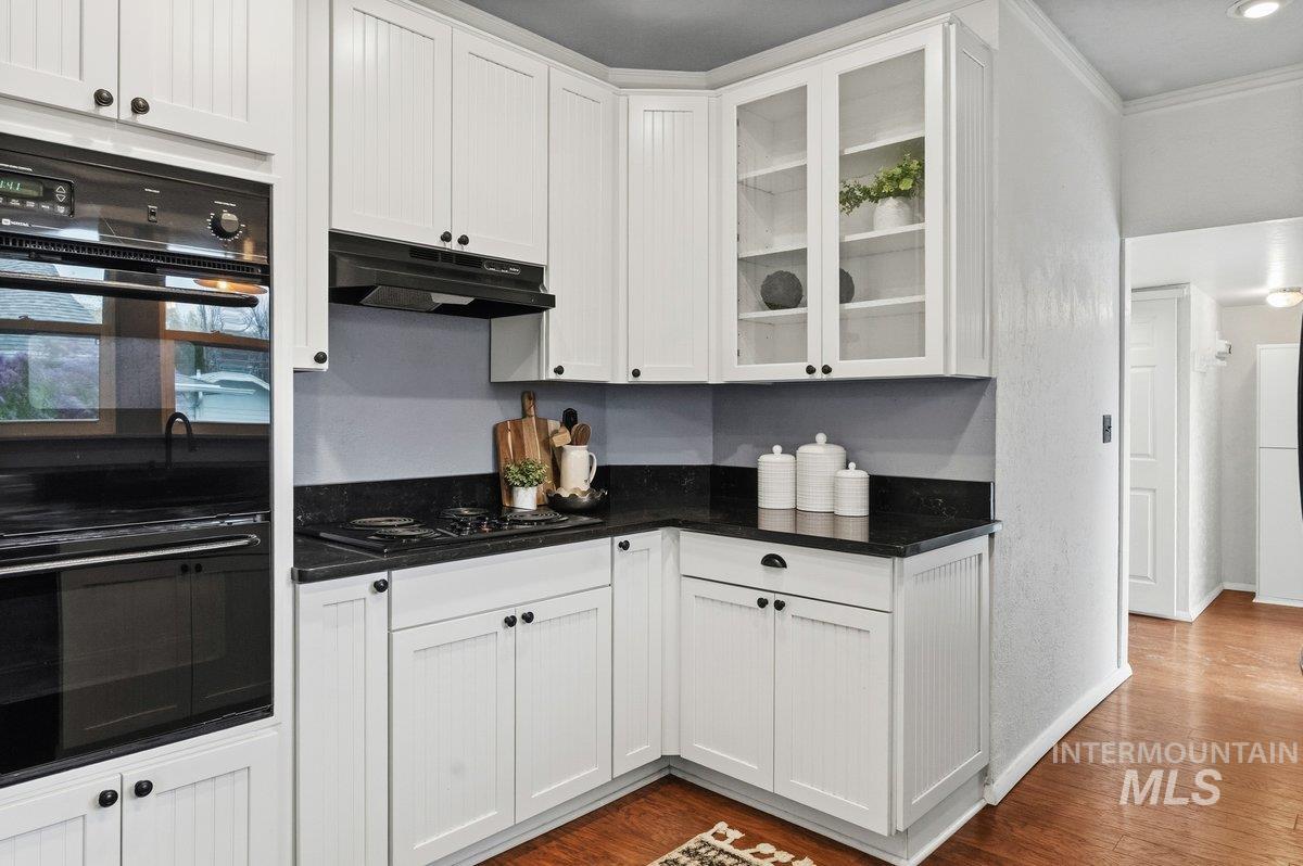 1420 Maple Avenue, Twin Falls, Idaho 83301, 3 Bedrooms, 2 Bathrooms, Residential For Sale, Price $329,900, 98982408