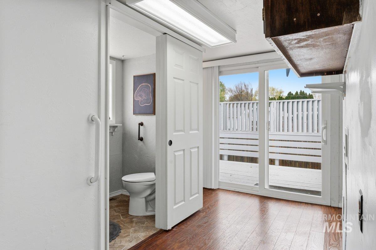 1420 Maple Avenue, Twin Falls, Idaho 83301, 3 Bedrooms, 2 Bathrooms, Residential For Sale, Price $329,900, 98982408