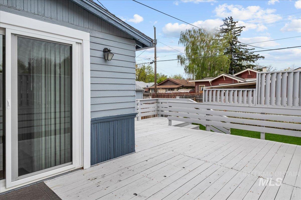 1420 Maple Avenue, Twin Falls, Idaho 83301, 3 Bedrooms, 2 Bathrooms, Residential For Sale, Price $329,900, 98982408