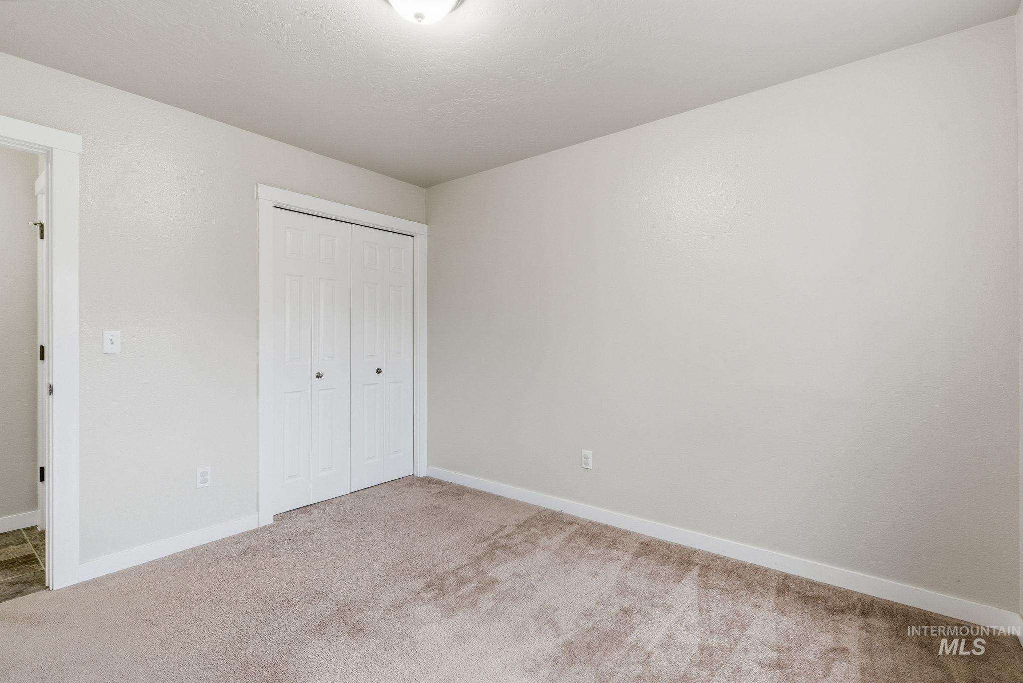 7919 E Toussand Dr., Nampa, Idaho 83687, 5 Bedrooms, 2.5 Bathrooms, Residential For Sale, Price $485,000,MLS 98982413