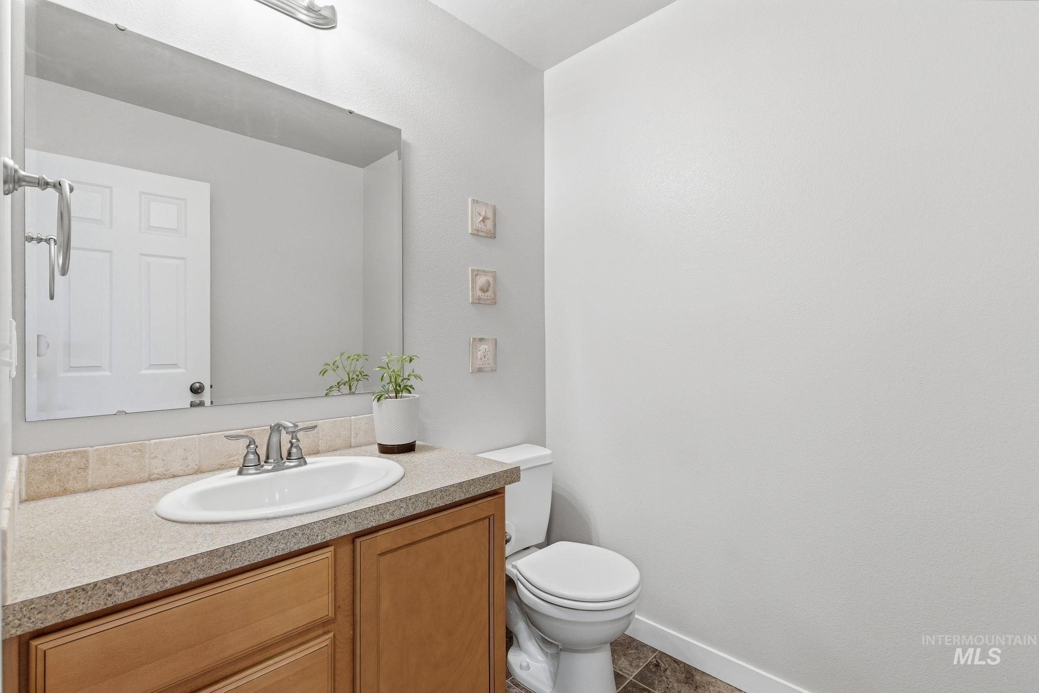 7919 E Toussand Dr., Nampa, Idaho 83687, 5 Bedrooms, 2.5 Bathrooms, Residential For Sale, Price $485,000,MLS 98982413