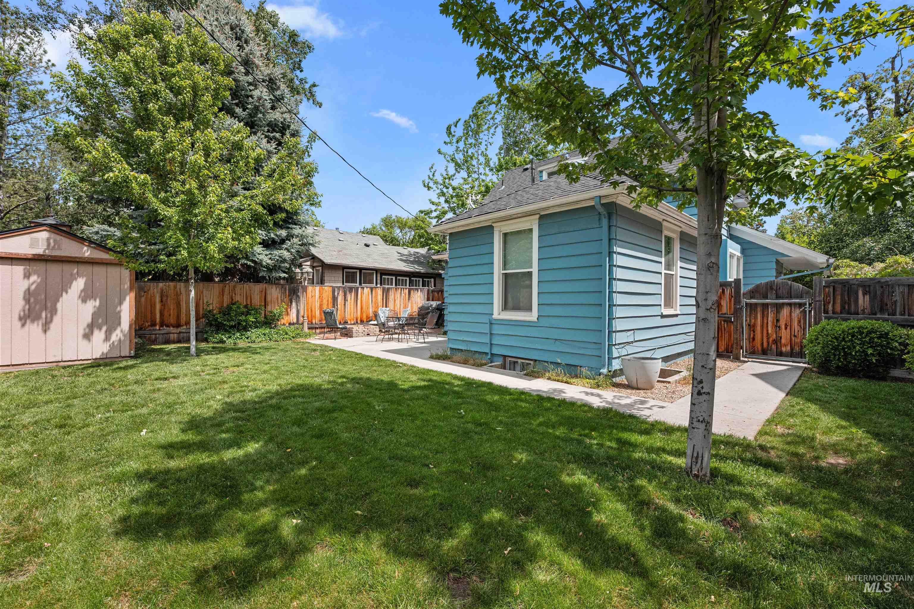 1605 N 11th St, Boise, Idaho 83702, 2 Bedrooms, 1 Bathroom, Residential Income For Sale, Price $949,900, 98982414