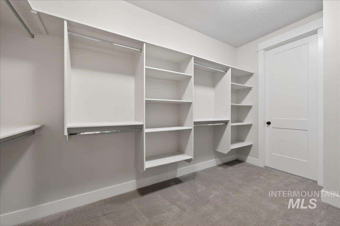 604 S Rivermist Ave, Star, Idaho 83669, 5 Bedrooms, 3.5 Bathrooms, Residential For Sale, Price $1,100,000, 98982416