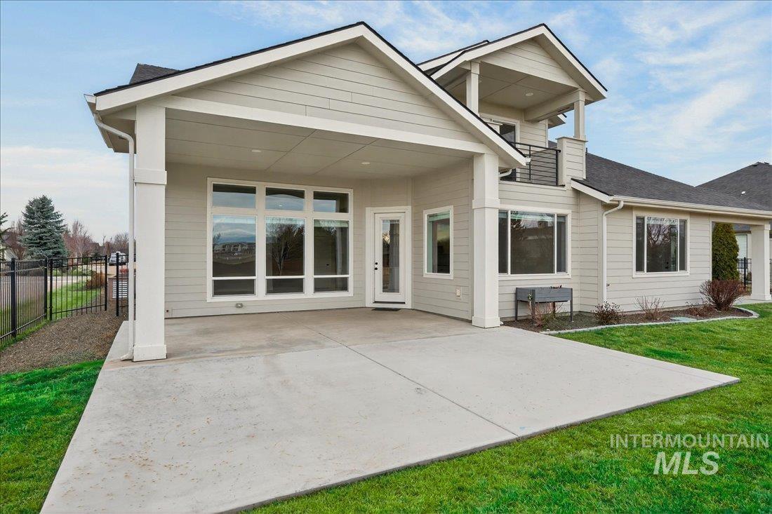 604 S Rivermist Ave, Star, Idaho 83669, 5 Bedrooms, 3.5 Bathrooms, Residential For Sale, Price $1,100,000, 98982416