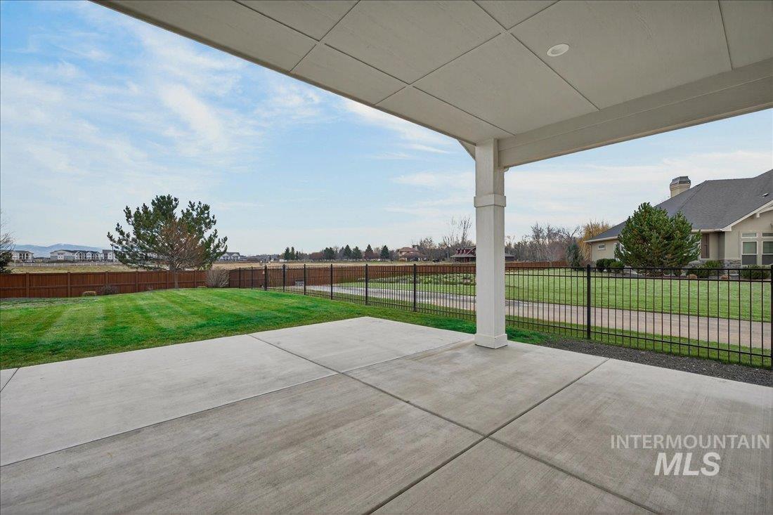 604 S Rivermist Ave, Star, Idaho 83669, 5 Bedrooms, 3.5 Bathrooms, Residential For Sale, Price $1,100,000, 98982416