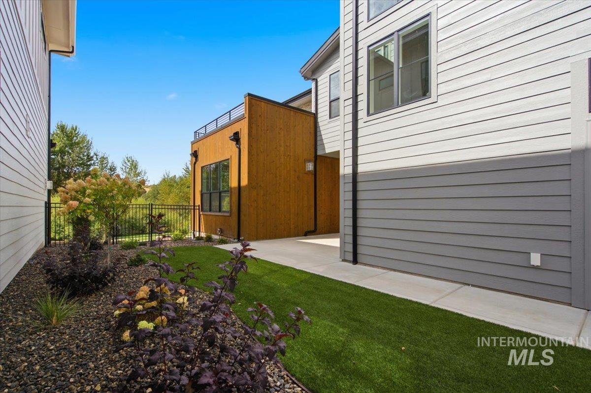3422 W Neville Ranch Dr, Boise, Idaho 83714, 3 Bedrooms, 2.5 Bathrooms, Residential For Sale, Price $799,900,MLS 98982420