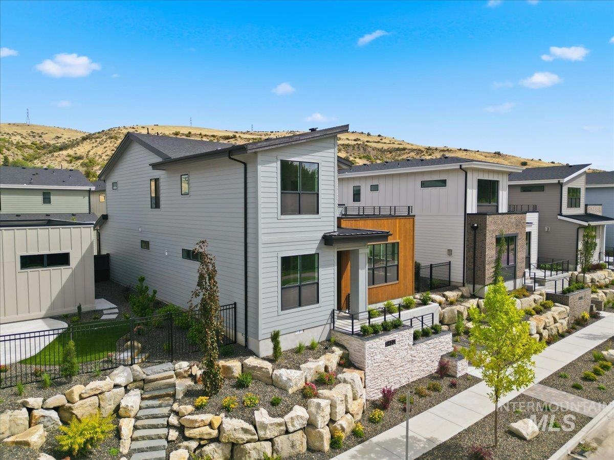 3422 W Neville Ranch Dr, Boise, Idaho 83714, 3 Bedrooms, 2.5 Bathrooms, Residential For Sale, Price $799,900,MLS 98982420