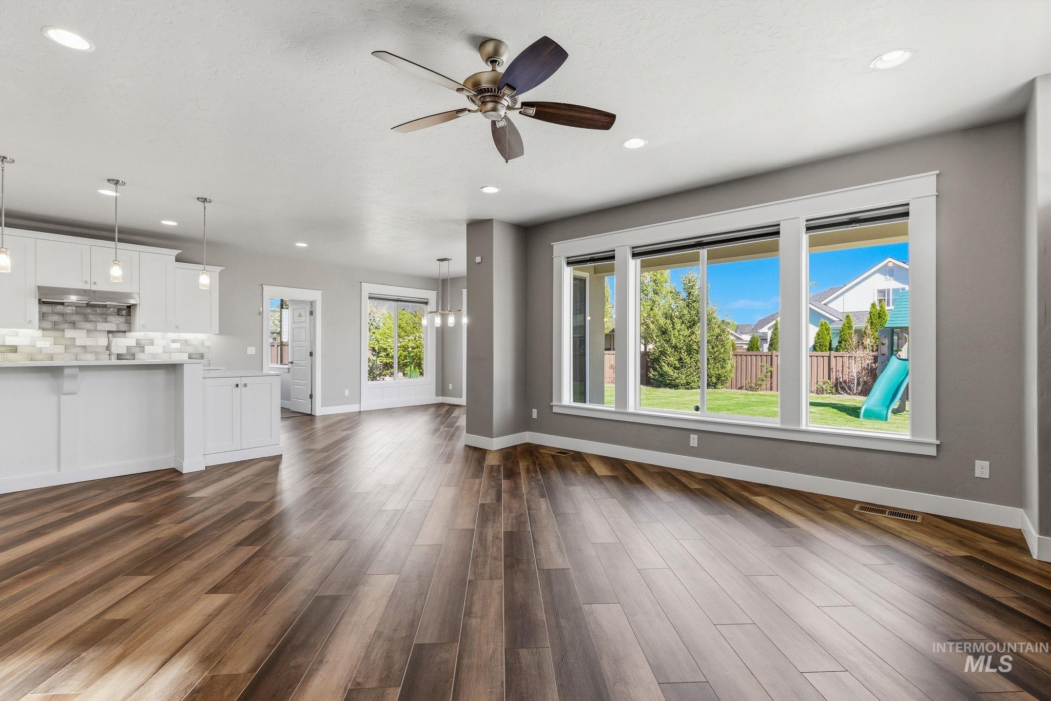 5756 N Vicenza Ave, Meridian, Idaho 83646, 5 Bedrooms, 4.5 Bathrooms, Residential For Sale, Price $974,990, 98982423