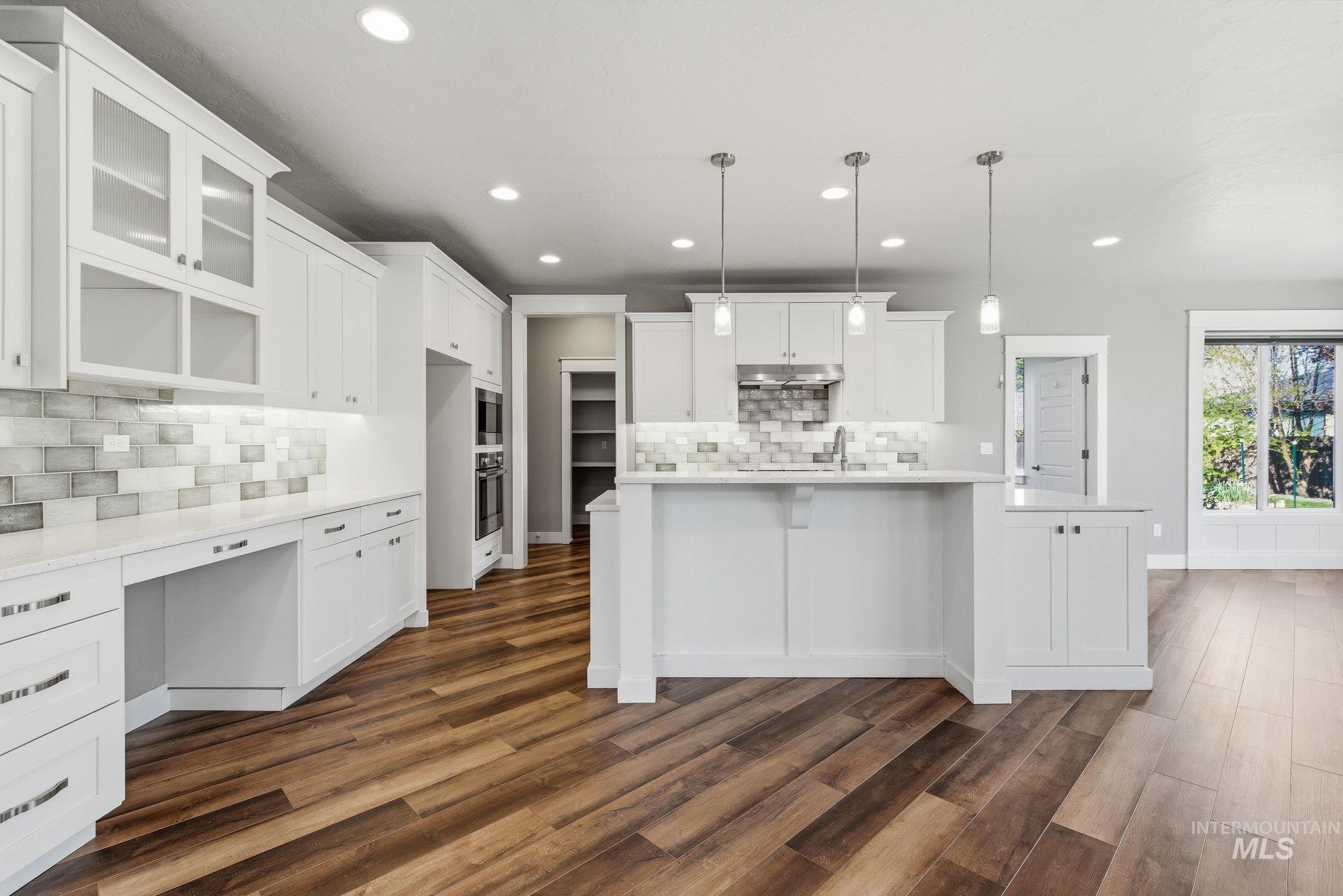 5756 N Vicenza Ave, Meridian, Idaho 83646, 5 Bedrooms, 4.5 Bathrooms, Residential For Sale, Price $974,990, 98982423