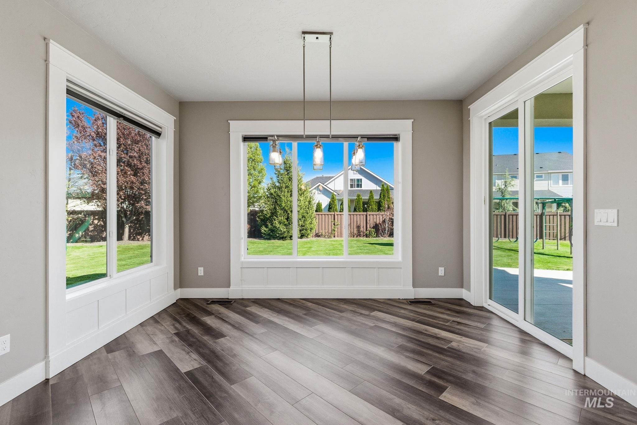 5756 N Vicenza Ave, Meridian, Idaho 83646, 5 Bedrooms, 4.5 Bathrooms, Residential For Sale, Price $974,990, 98982423