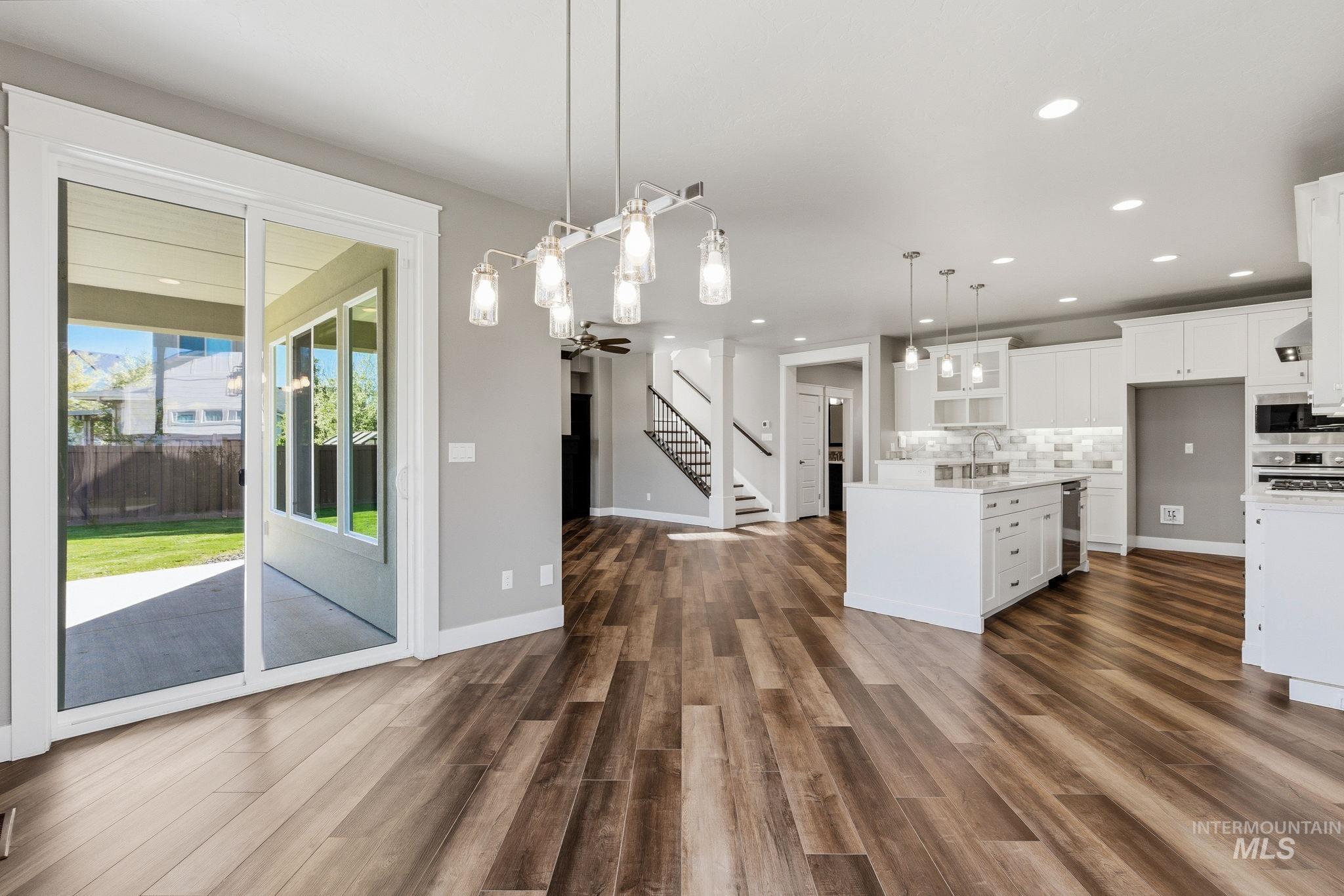 5756 N Vicenza Ave, Meridian, Idaho 83646, 5 Bedrooms, 4.5 Bathrooms, Residential For Sale, Price $974,990, 98982423