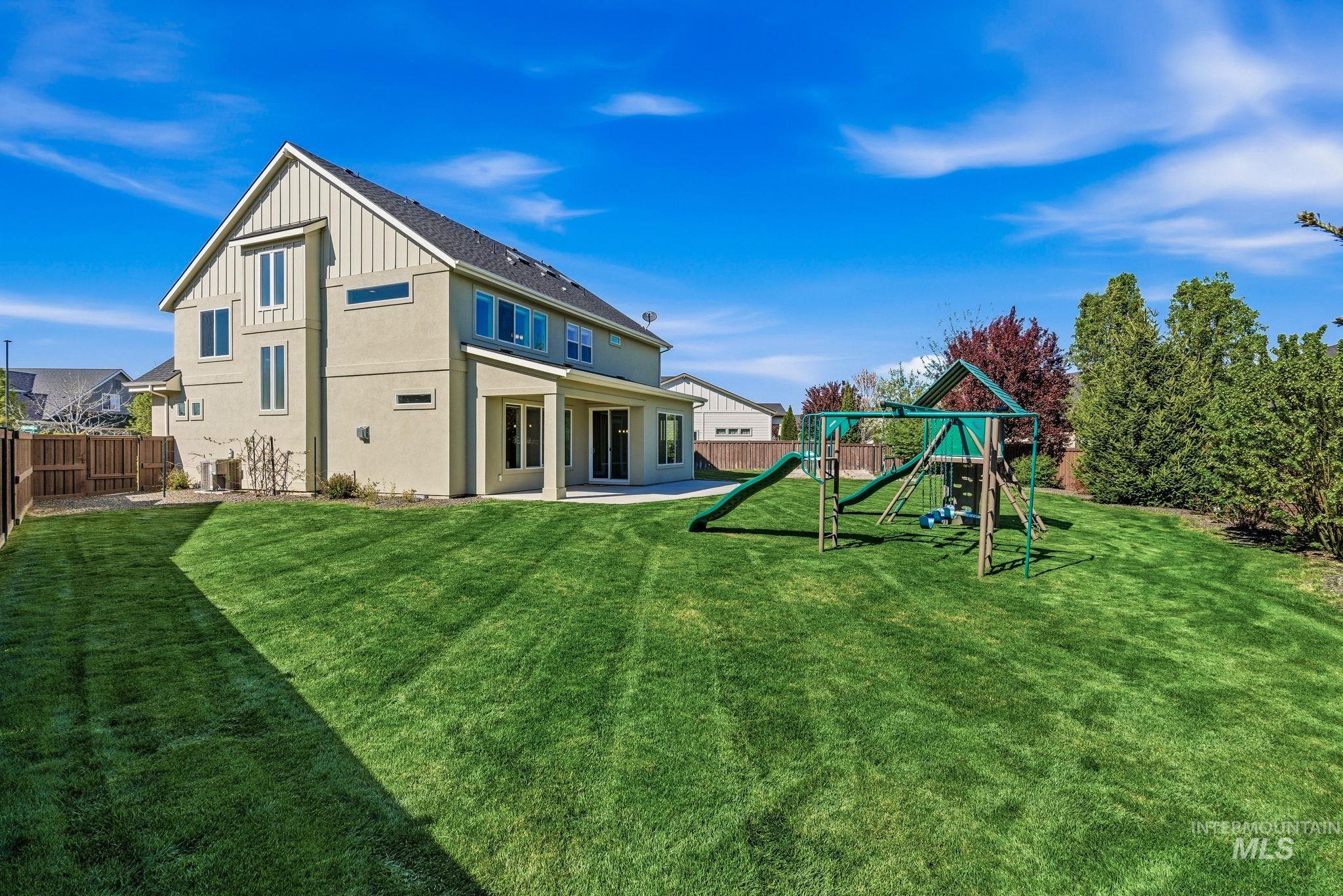 5756 N Vicenza Ave, Meridian, Idaho 83646, 5 Bedrooms, 4.5 Bathrooms, Residential For Sale, Price $974,990, 98982423