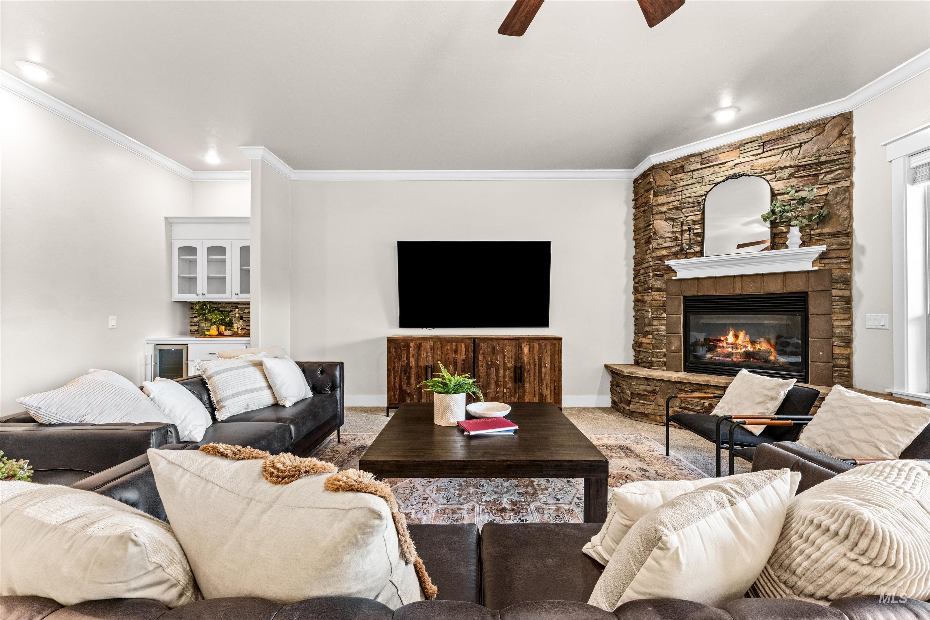 1177 E Riversong Dr., Eagle, Idaho 83616, 5 Bedrooms, 5 Bathrooms, Residential For Sale, Price $1,349,500, 98982426