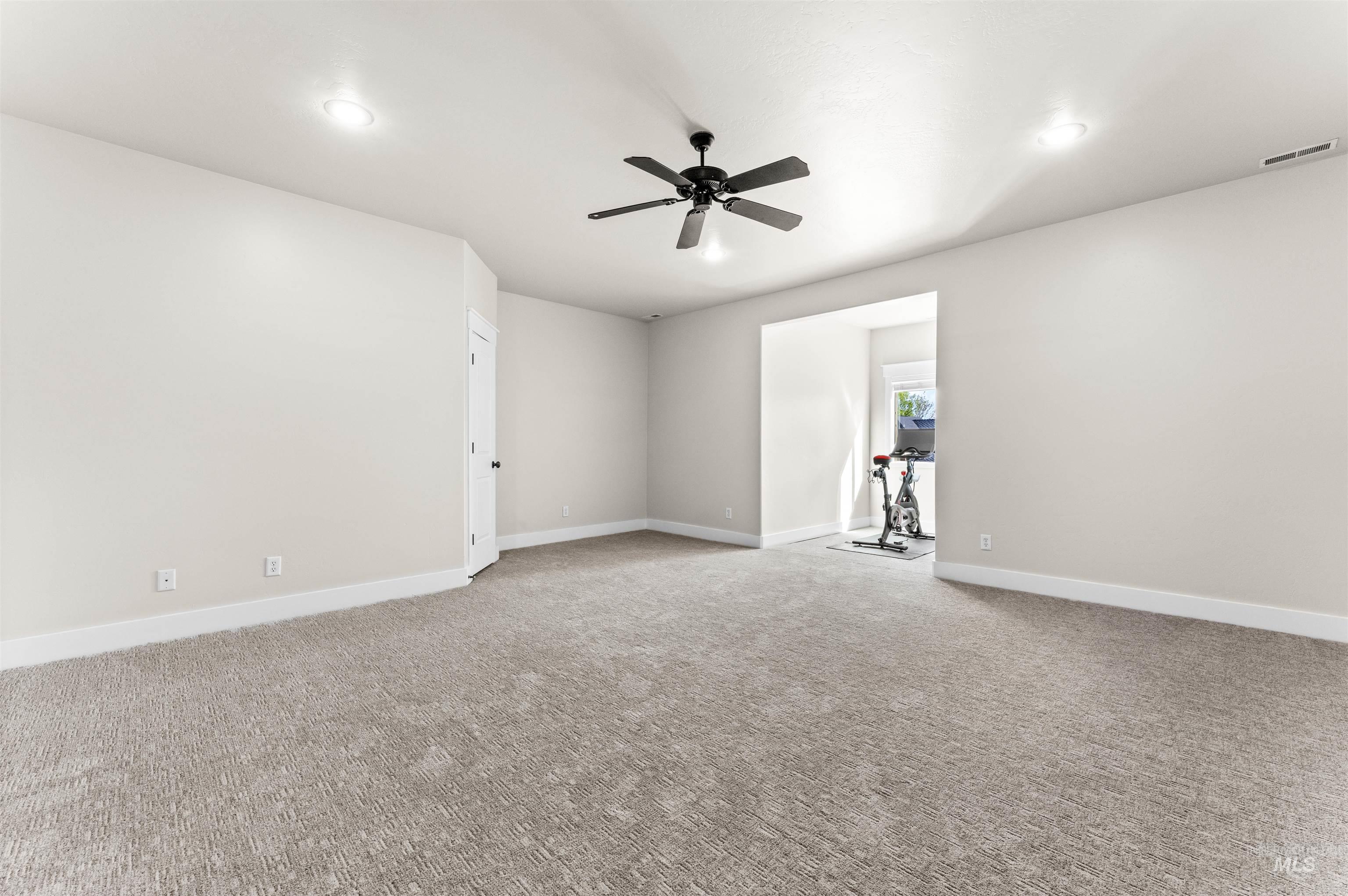 1177 E Riversong Dr., Eagle, Idaho 83616, 5 Bedrooms, 5 Bathrooms, Residential For Sale, Price $1,349,500, 98982426