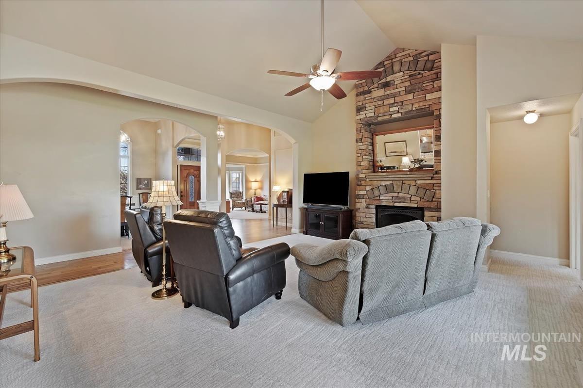 2804 S Island Dr, Nampa, Idaho 83686-4912, 4 Bedrooms, 2.5 Bathrooms, Residential For Sale, Price $699,900, 98982428