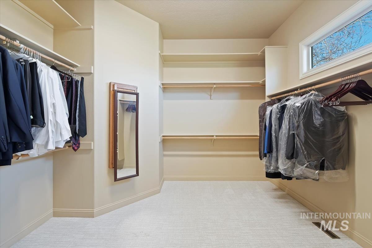 2804 S Island Dr, Nampa, Idaho 83686-4912, 4 Bedrooms, 2.5 Bathrooms, Residential For Sale, Price $699,900, 98982428