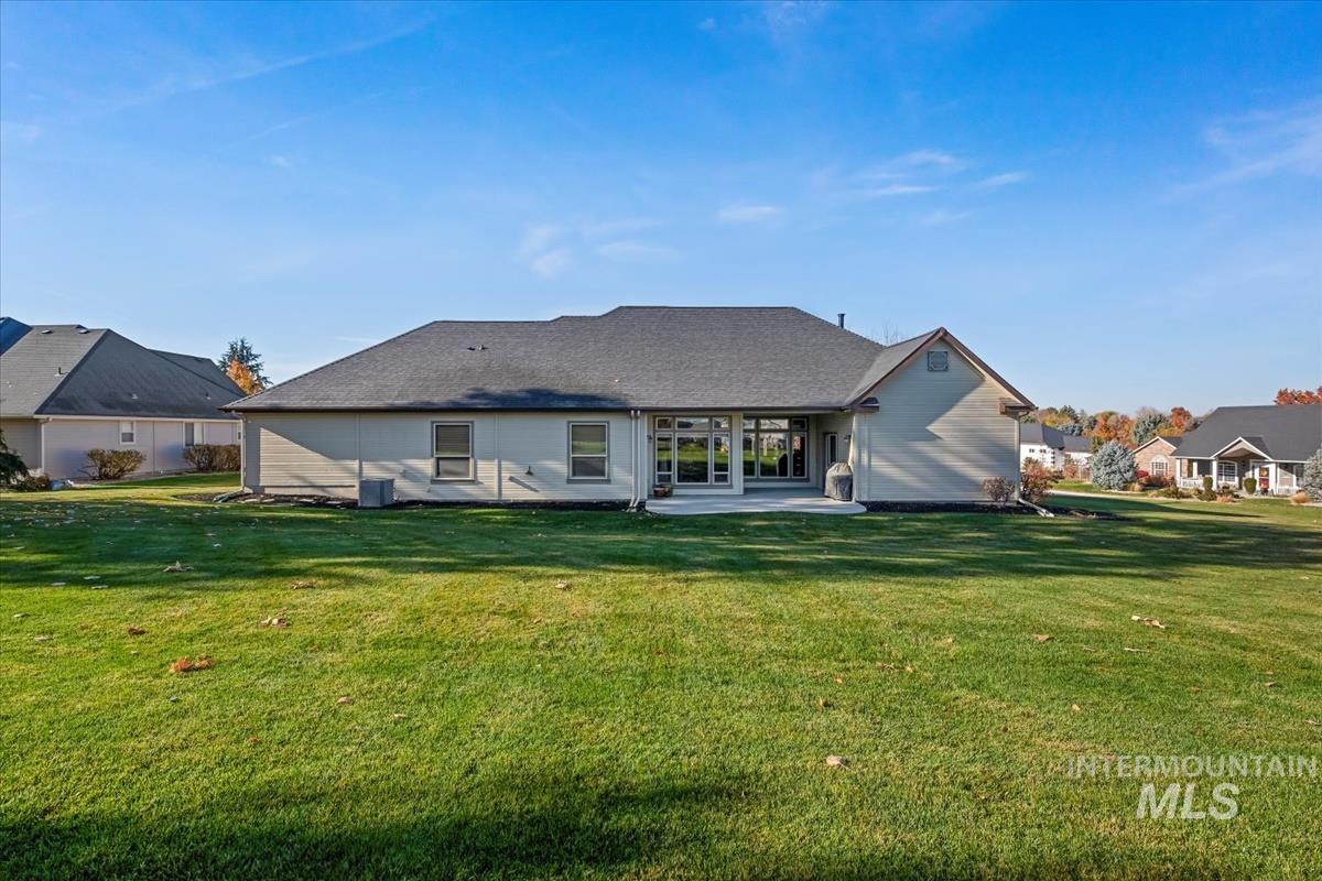 2804 S Island Dr, Nampa, Idaho 83686-4912, 4 Bedrooms, 2.5 Bathrooms, Residential For Sale, Price $699,900, 98982428