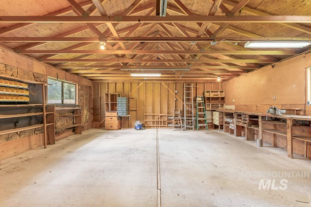 9625 W Halstead Dr, Boise, Idaho 83704, 3 Bedrooms, 2.5 Bathrooms, Residential For Sale, Price $699,000, 98982432