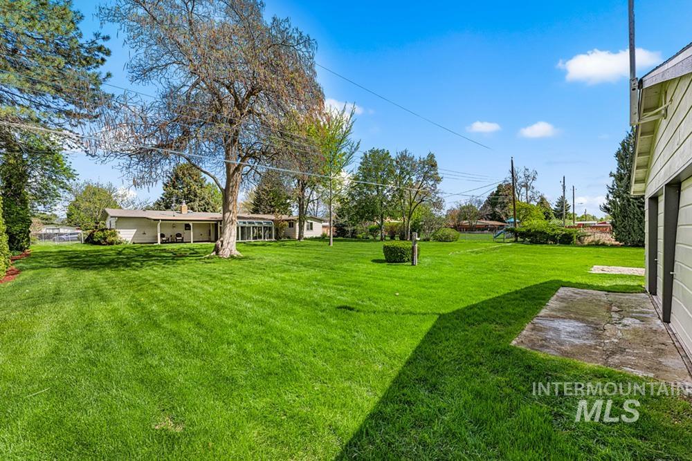 9625 W Halstead Dr, Boise, Idaho 83704, 3 Bedrooms, 2.5 Bathrooms, Residential For Sale, Price $699,000, 98982432