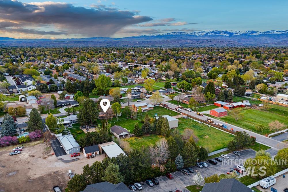 9625 W Halstead Dr, Boise, Idaho 83704, 3 Bedrooms, 2.5 Bathrooms, Residential For Sale, Price $699,000, 98982432