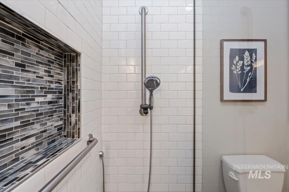 3182 S Longleaf Ave, Boise, Idaho 83716, 5 Bedrooms, 3 Bathrooms, Residential For Sale, Price $1,175,000, 98982433