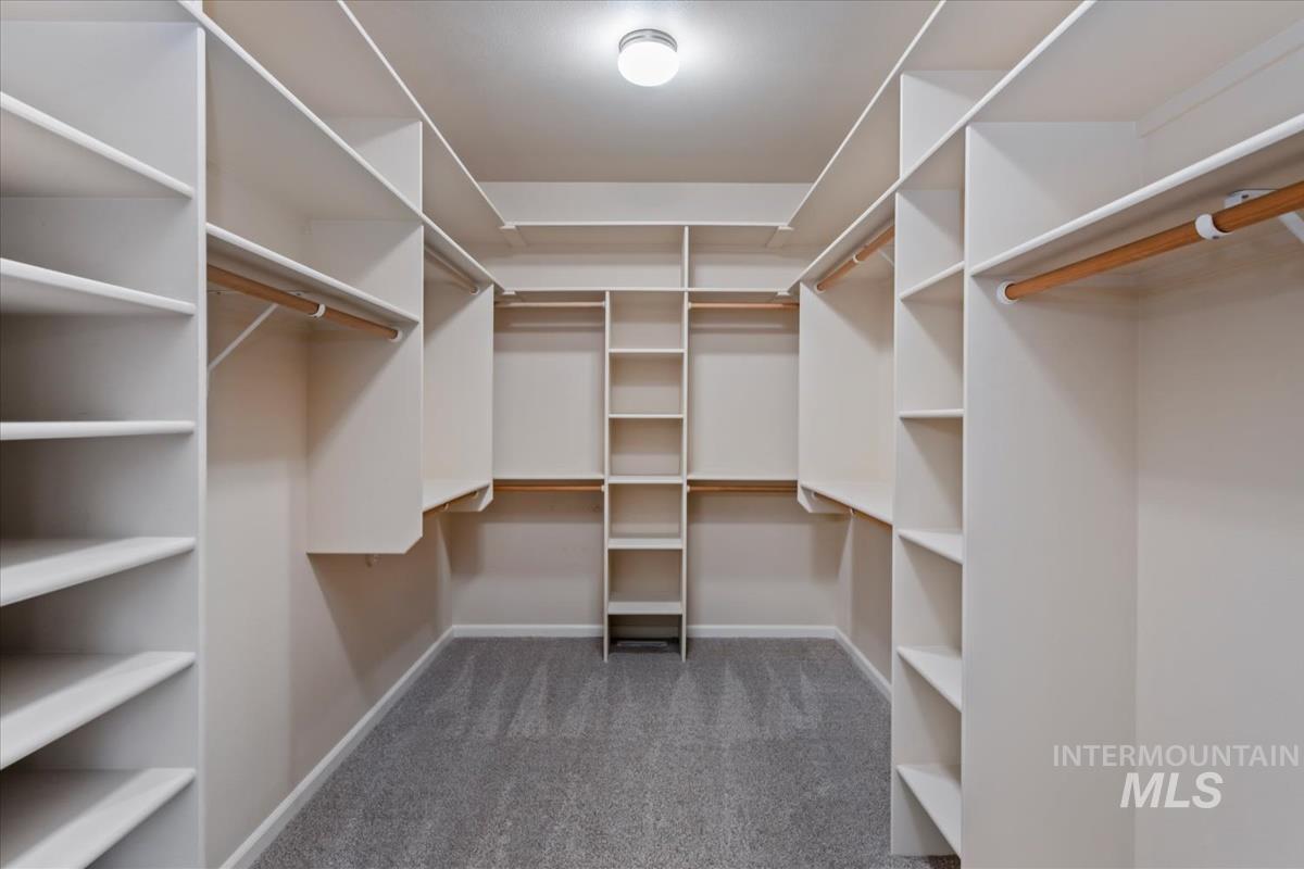 3182 S Longleaf Ave, Boise, Idaho 83716, 5 Bedrooms, 3 Bathrooms, Residential For Sale, Price $1,175,000, 98982433