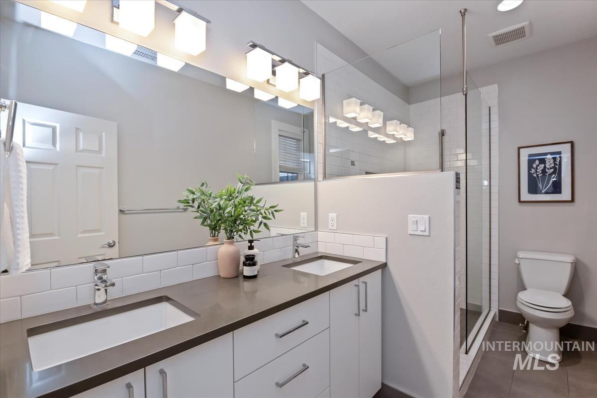 3182 S Longleaf Ave, Boise, Idaho 83716, 5 Bedrooms, 3 Bathrooms, Residential For Sale, Price $1,175,000, 98982433